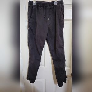 American Eagle Black Trekker Jogger (XS)